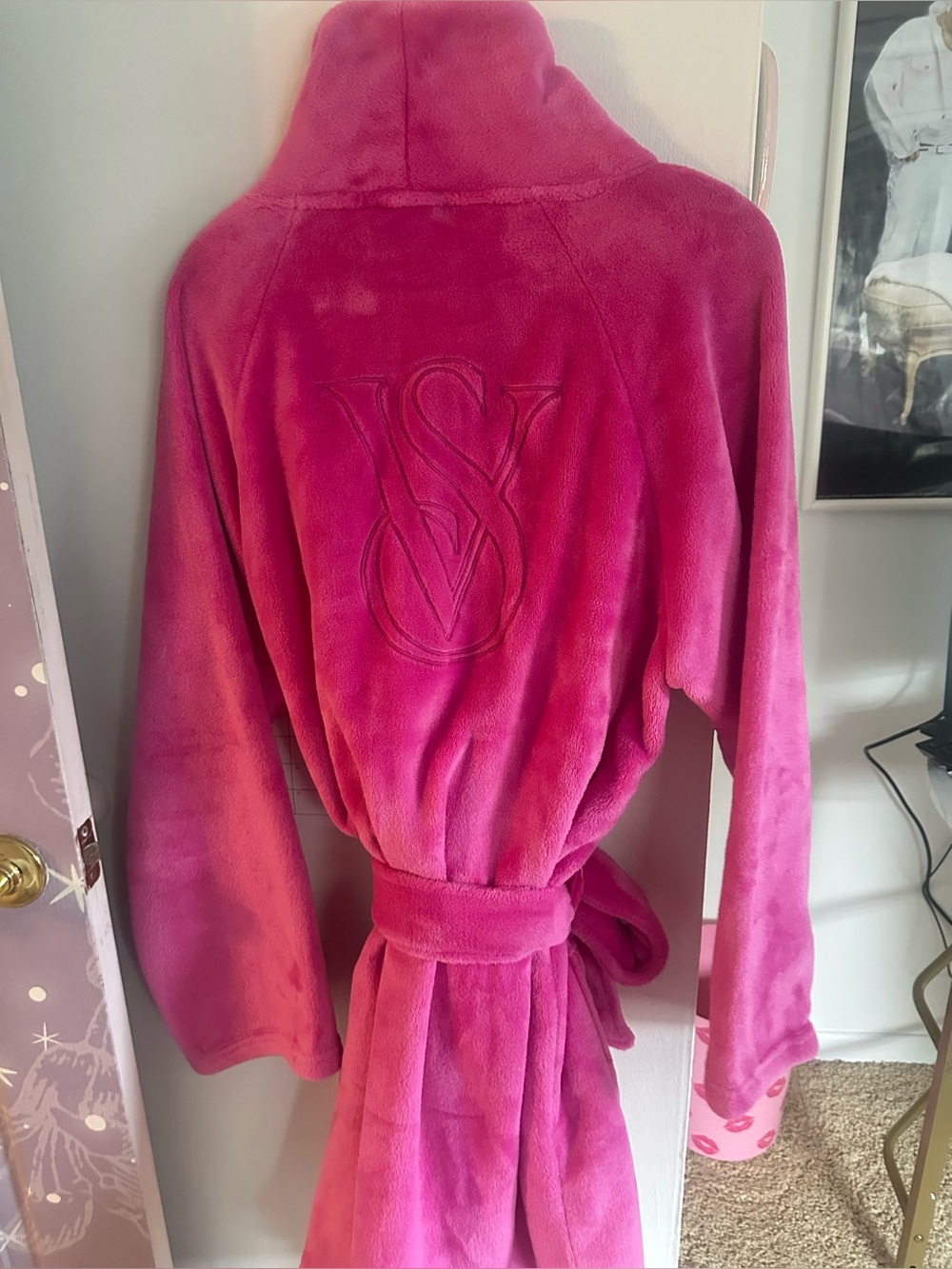 VICTORIA SECRET PLUSH ROBE PINK